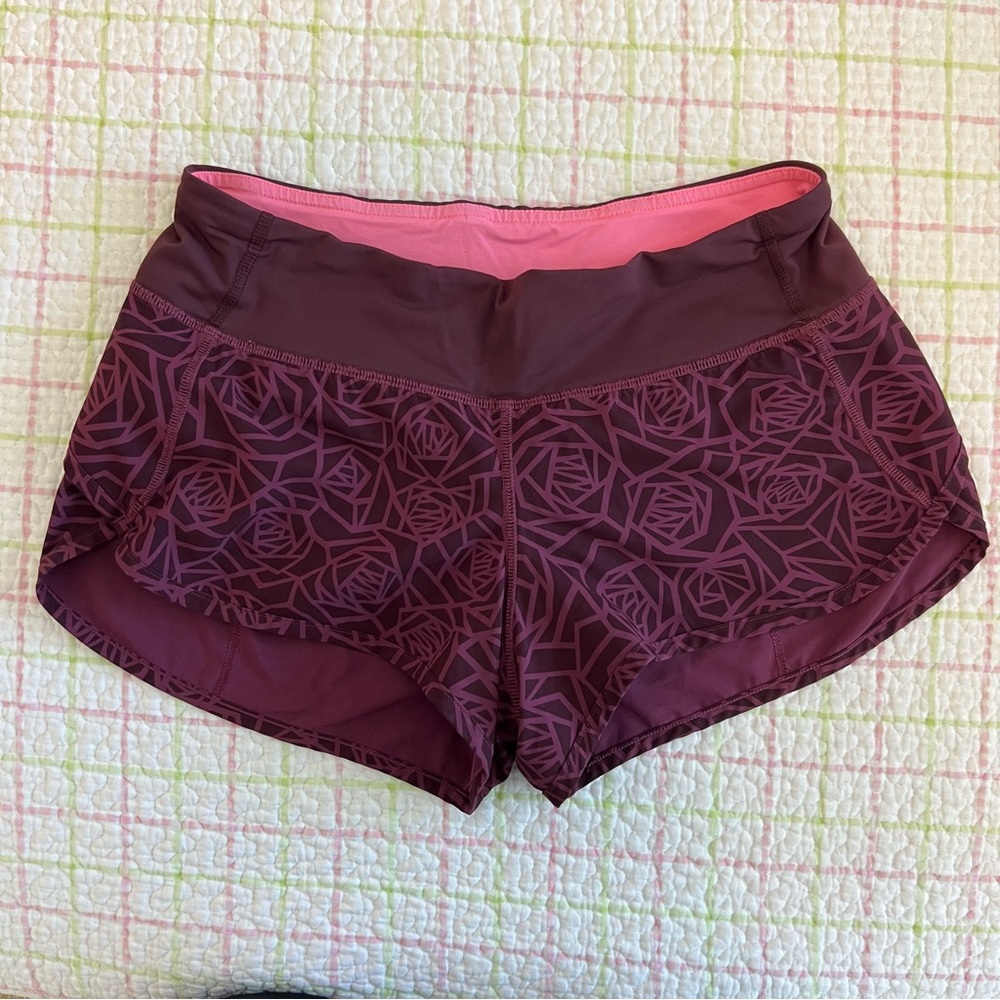 Lululemon Purple Geometric Rose Speed Shorts 2.5”